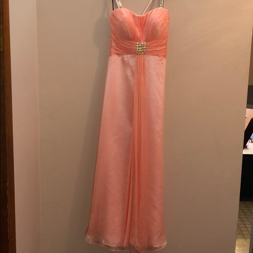 Prom Dress - Picture 4 of 6